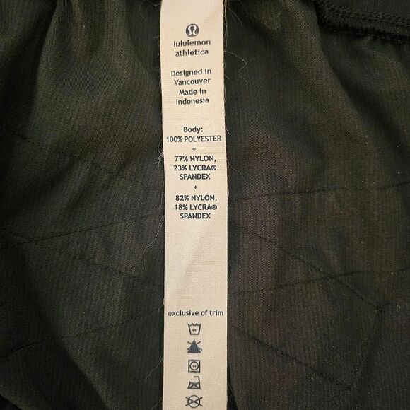 Lululemon Women's Black Athletic Pants - Picture 2 of 5
